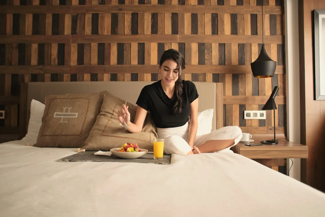 Hotel amenities business rewards