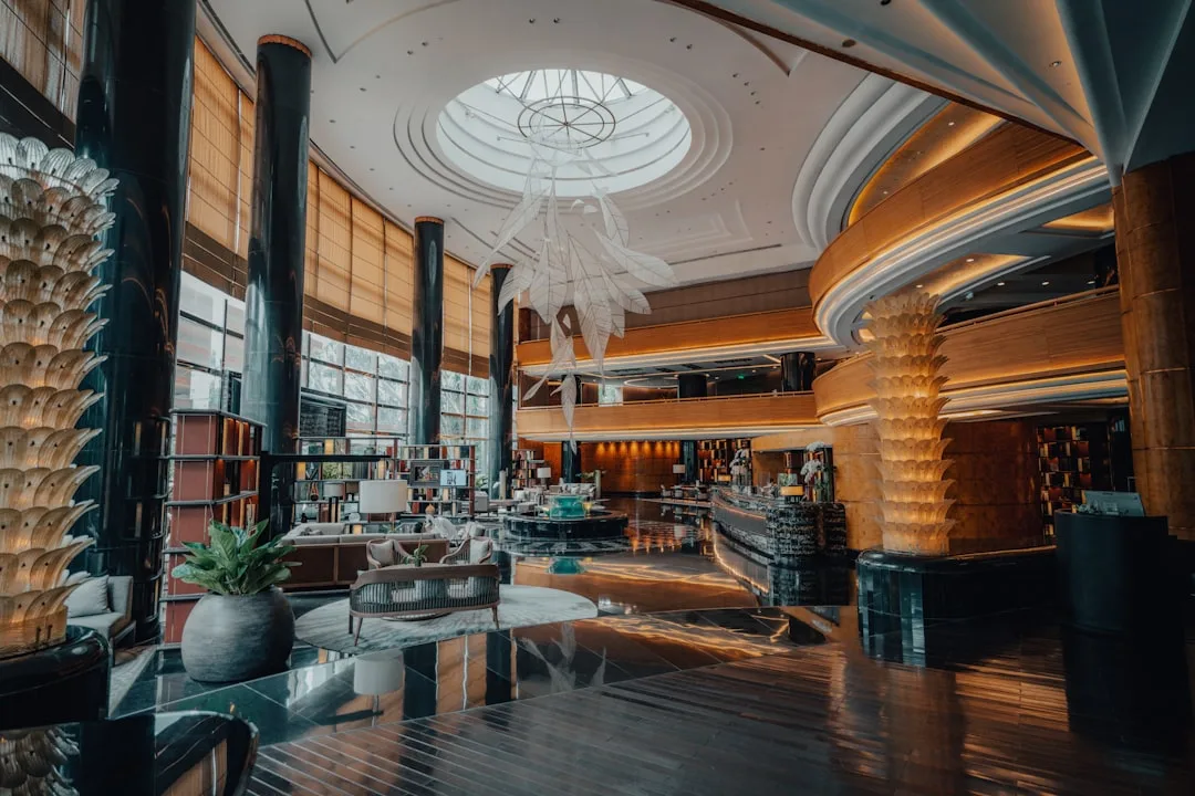 Luxury hotel rewards for business spend